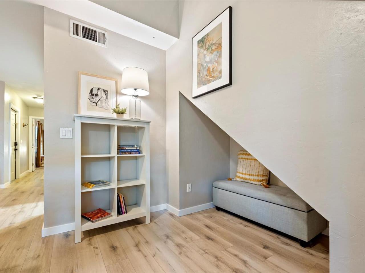 Artist'S Tower Townhome Just Renovated W Loft Gainesville Kültér fotó